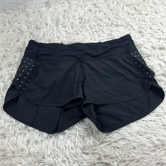 🔥$SALE$🔥 Lululemon Speed Short Black (Reflective Dots) - Picture 1 of 6